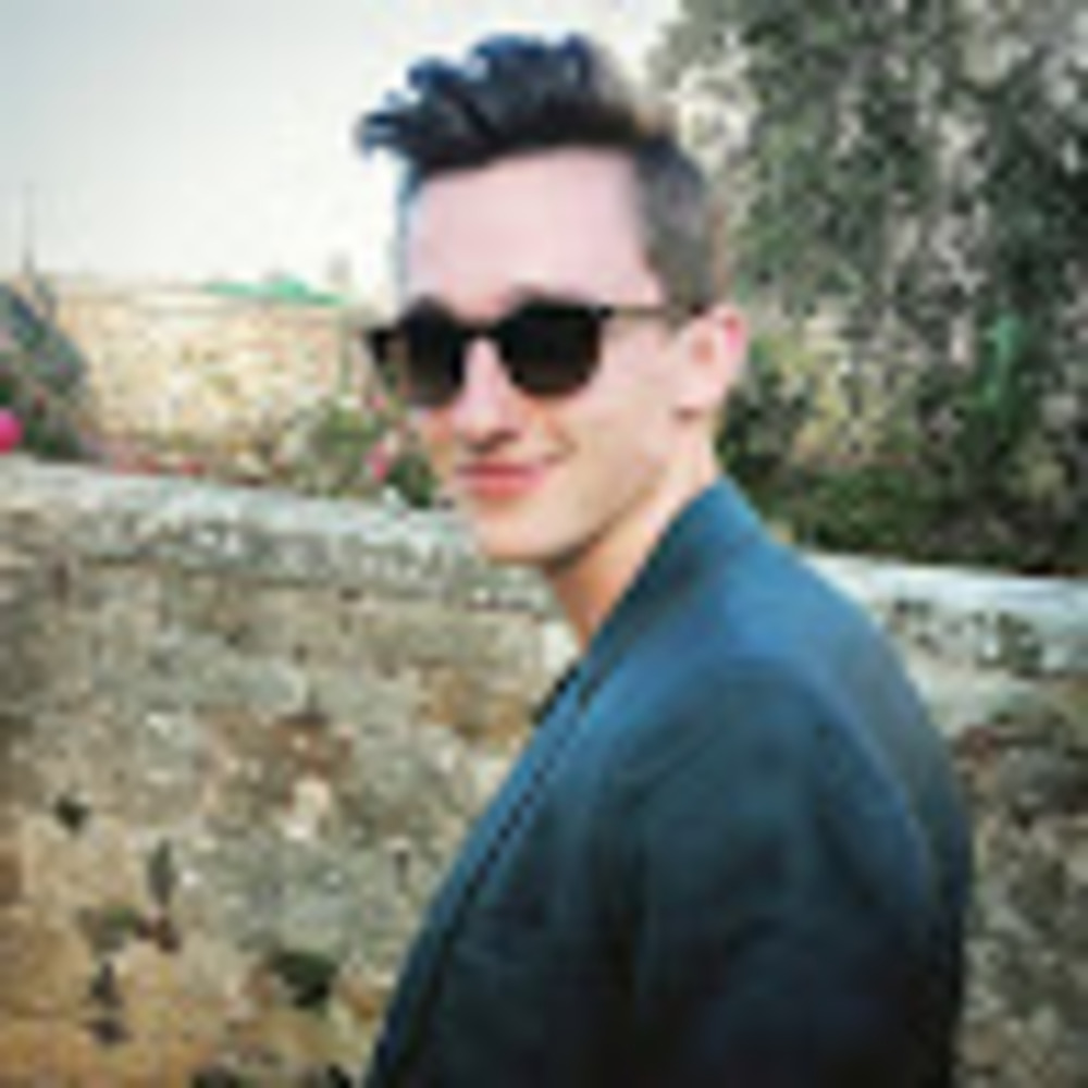 Meet your Posher, Kenneth